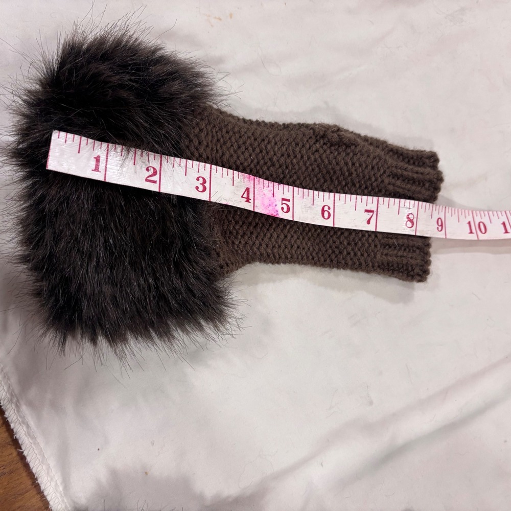 Glove Faux Fur Fingerless Gloves Knit Brown Faux Fur Trim Cozy Winter Women NWOT - Picture 6 of 6